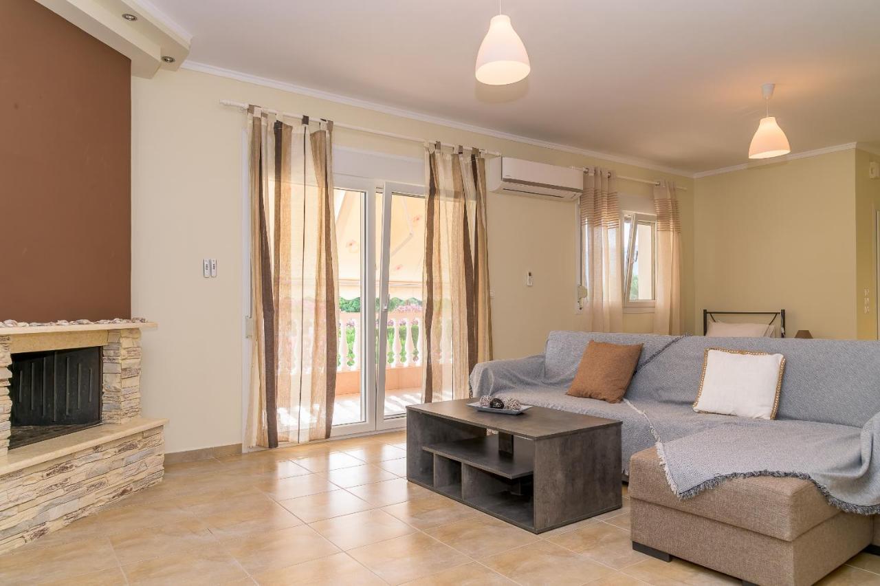 Villa Fotini อเล็กซานโดรโพลิส ภายนอก รูปภาพ